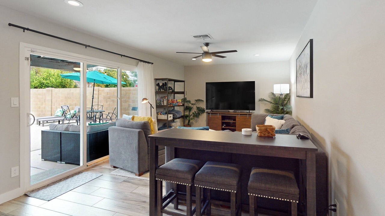 Photo of Livingroom in Dobson Ranch