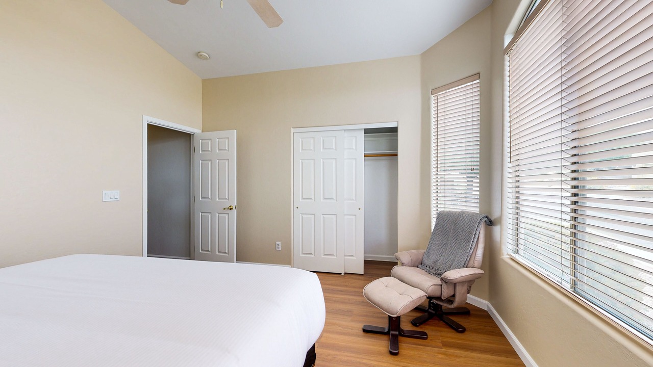 Photo of Bedroom in Catalina Shadows Estates