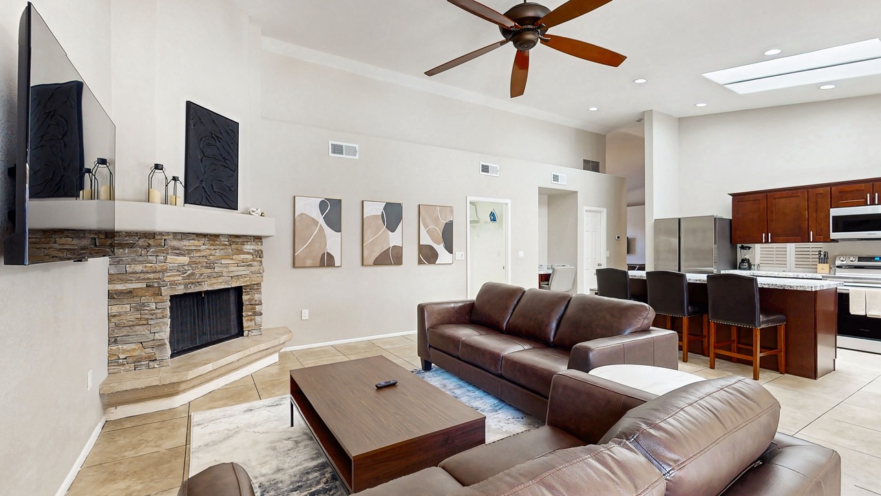 Photo of Livingroom in Paradise Park Vista