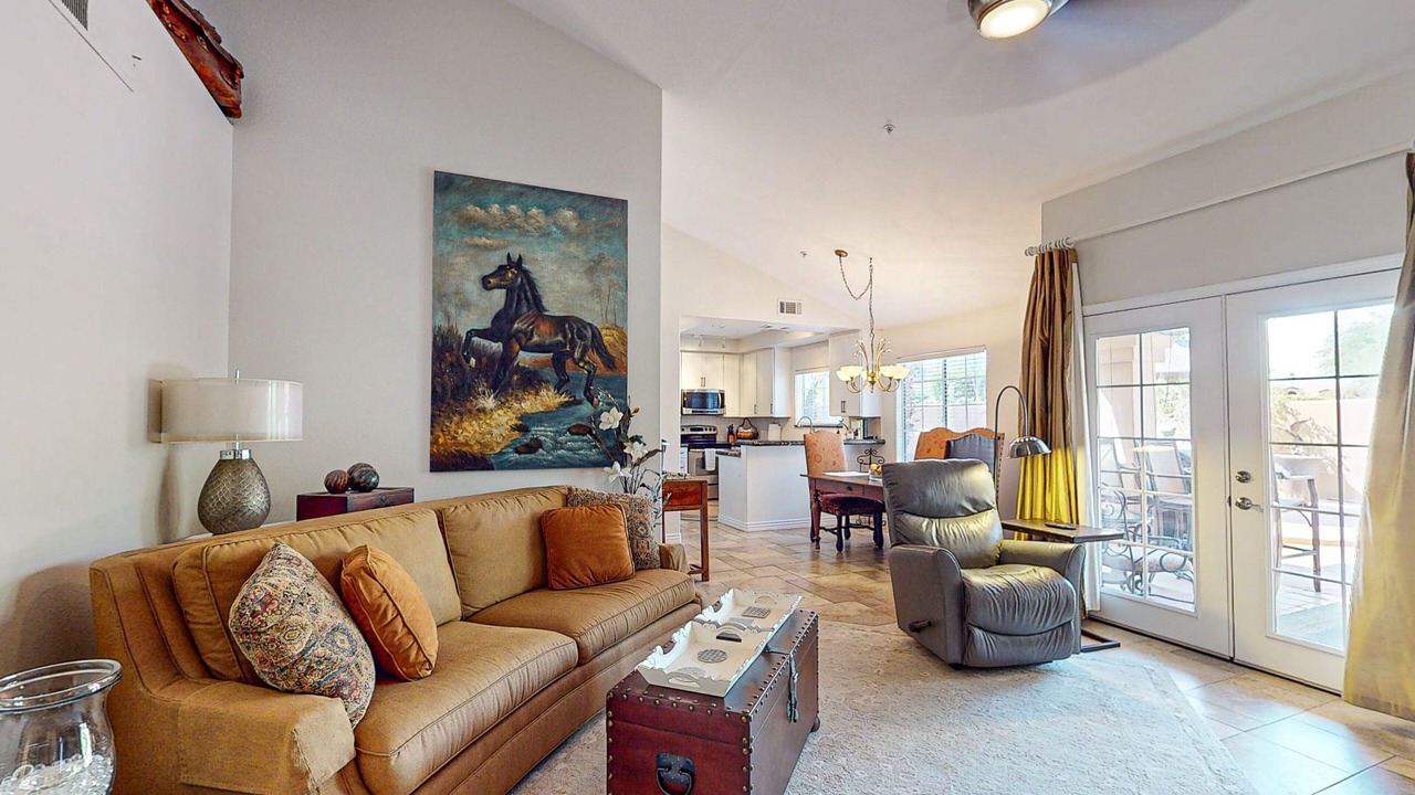 Photo of Livingroom in Pinnacle Peak Villas