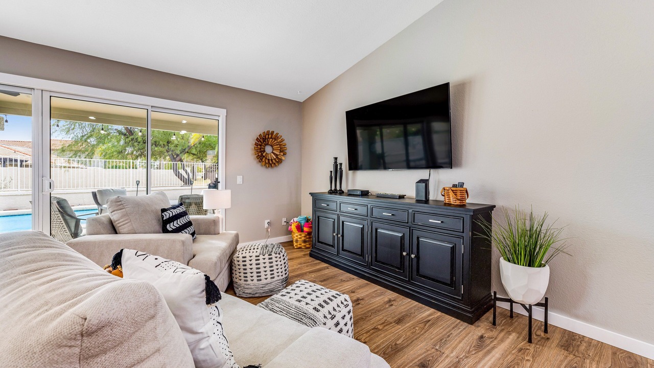 Photo of Livingroom in Arrowhead Ranch