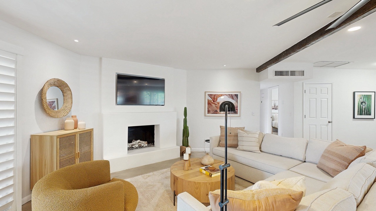 Photo of Livingroom in Casas Adobes West