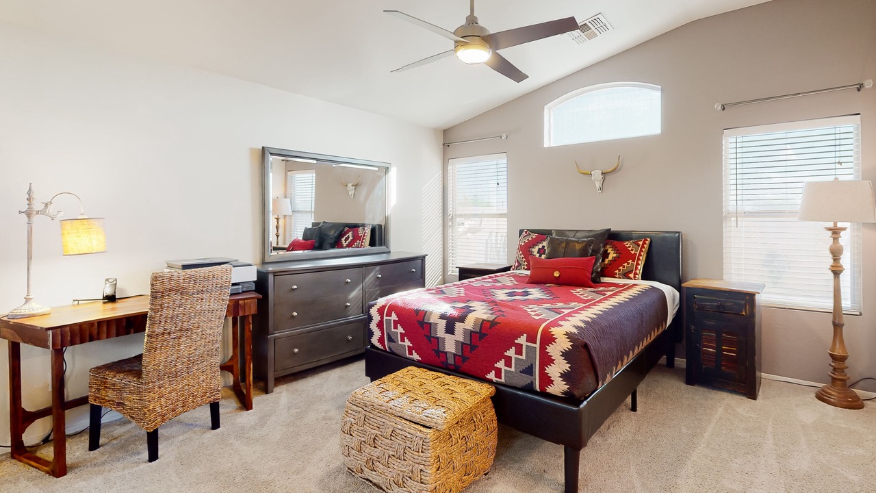 Photo of Bedroom in Gold Canyon