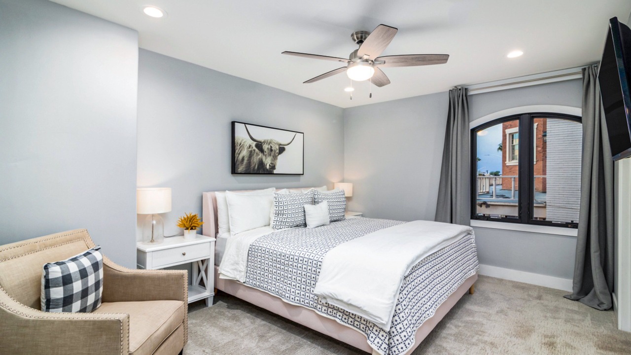 Photo of Bedroom in Arts District