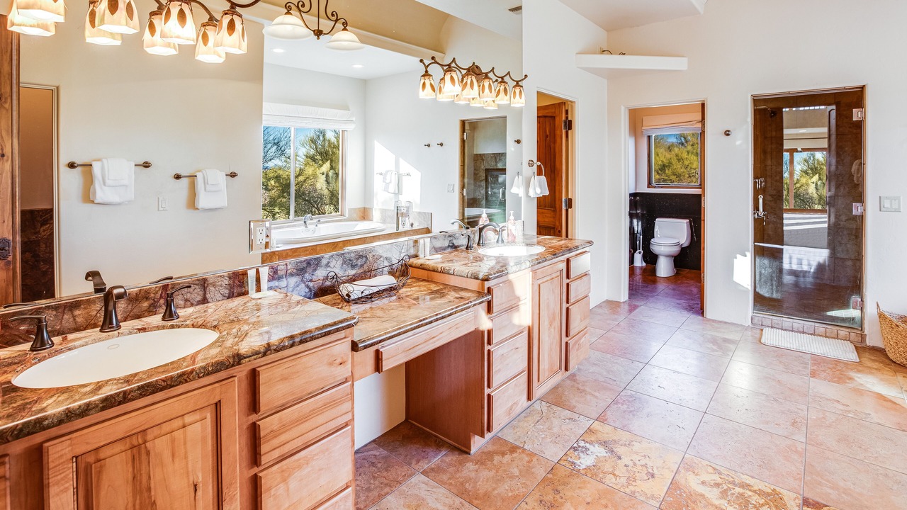 Photo of Bathroom in Dove Mountain