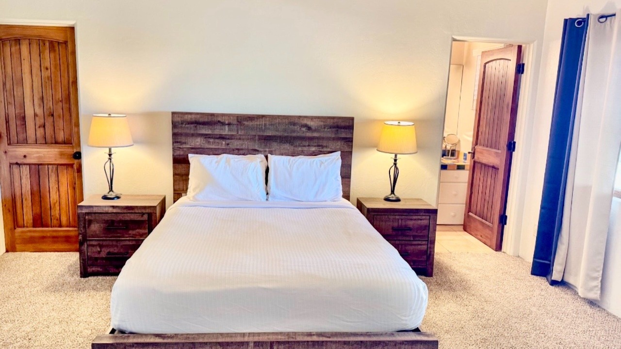 Photo of Bedroom in Dove Mountain