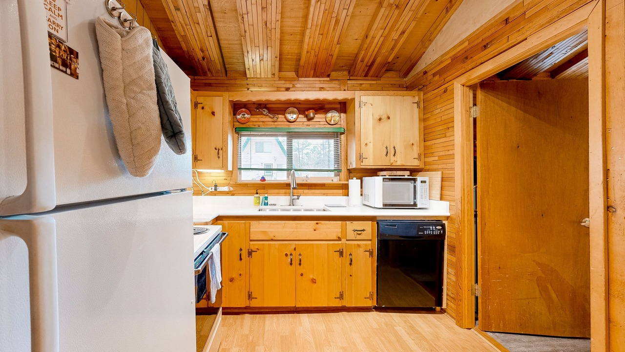 Photo of Kitchen in Munds Park