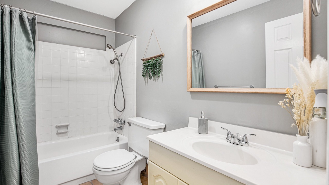 Photo of Bathroom in Harrison East South