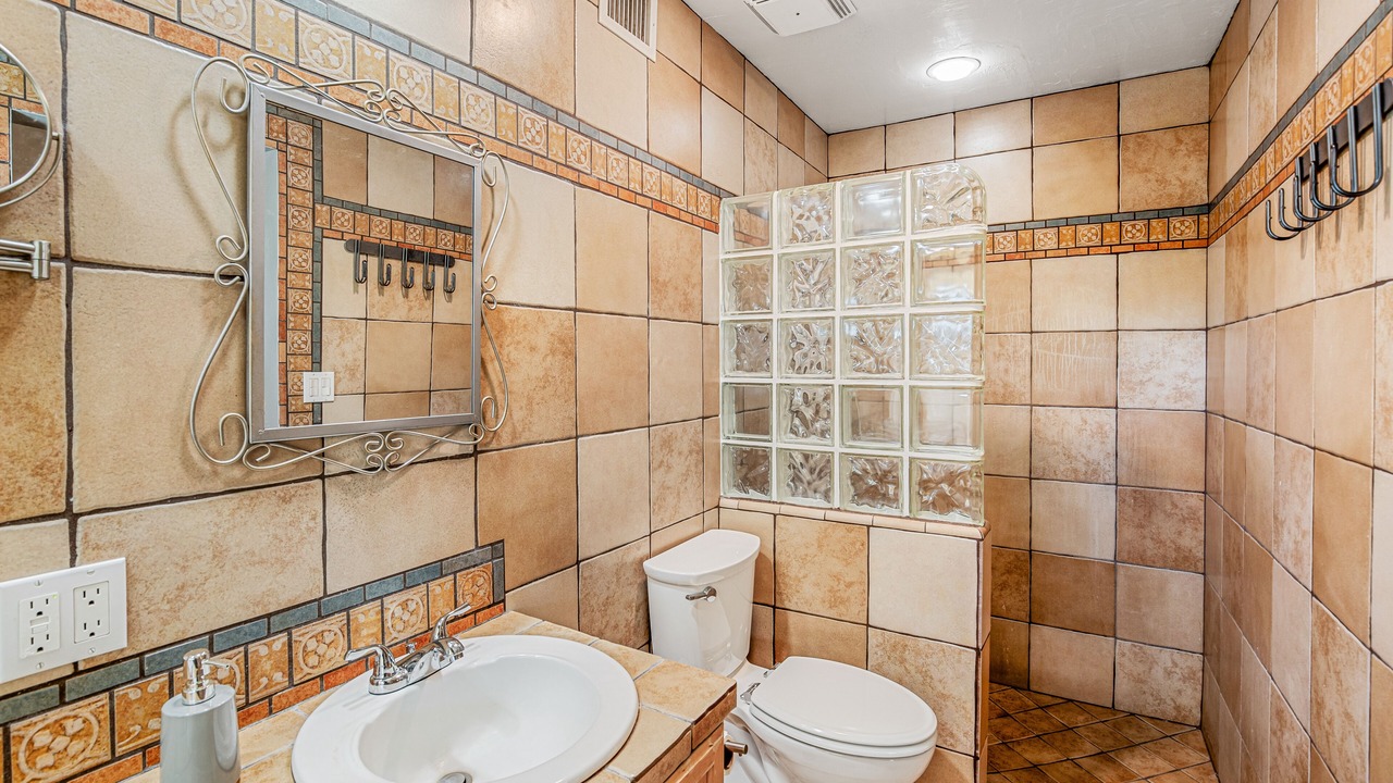 Photo of Bathroom in Harrison East South
