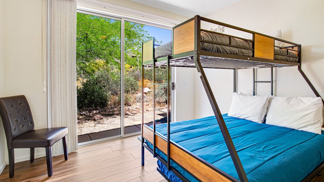 Photo of Bedroom in Gold Canyon