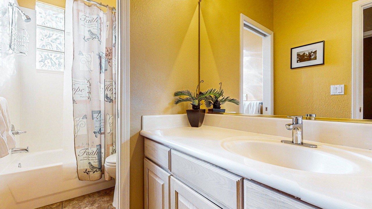 Photo of Bathroom in Foothills