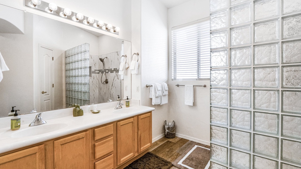 Photo of Bathroom in Dove Mountain
