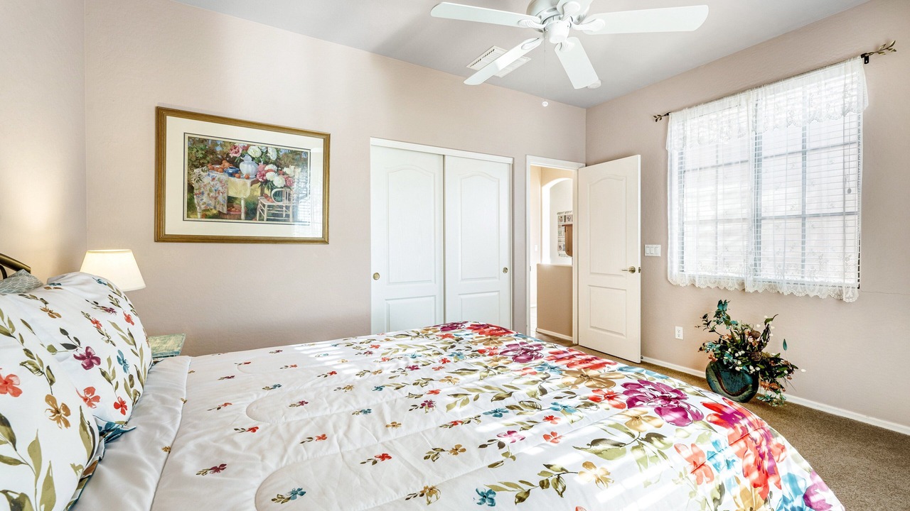 Photo of Bedroom in Gold Canyon