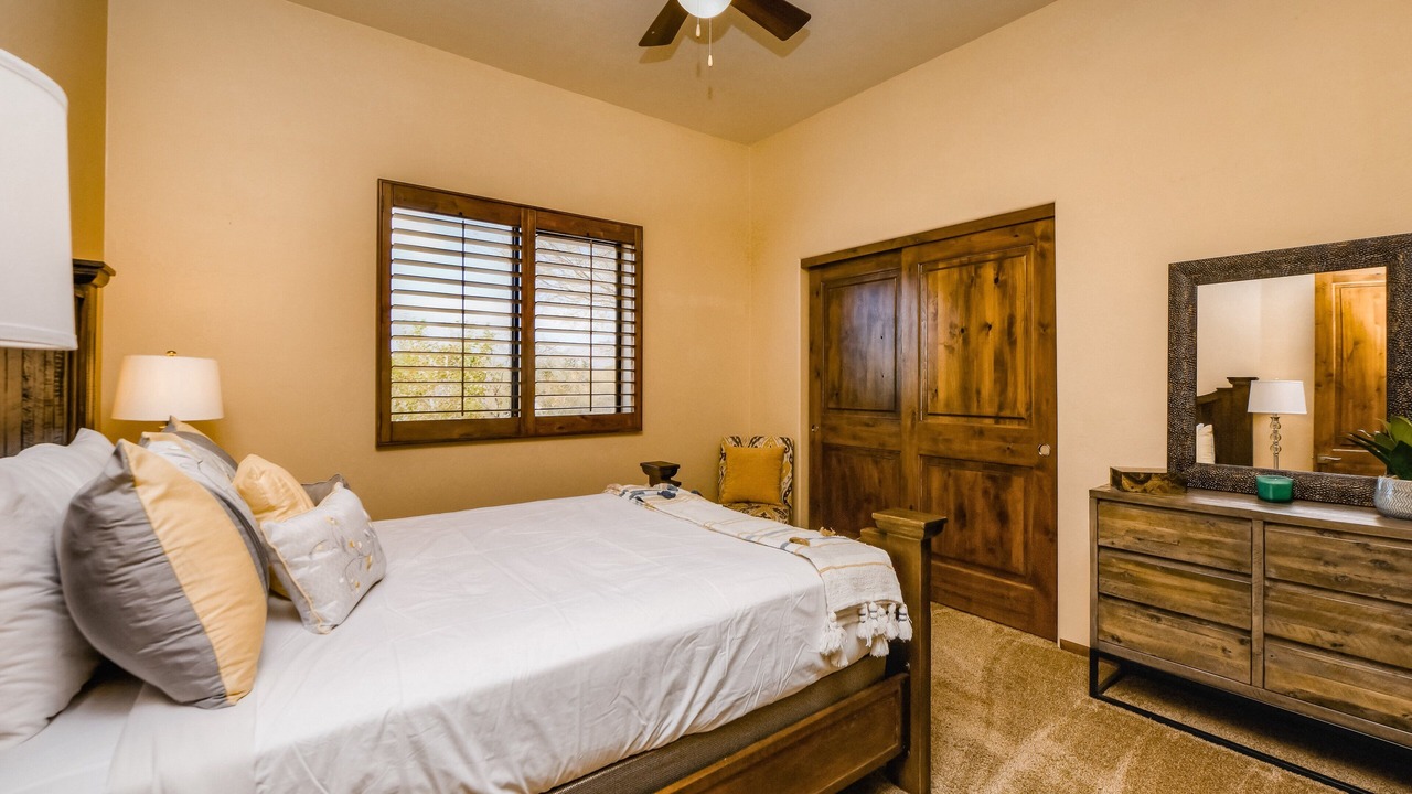 Photo of Bedroom in Oro Valley