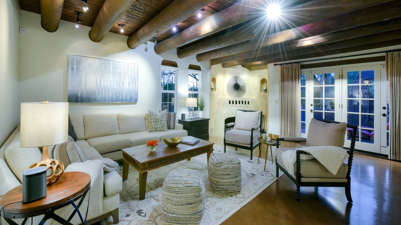 Photo of Livingroom in Casas Adobes