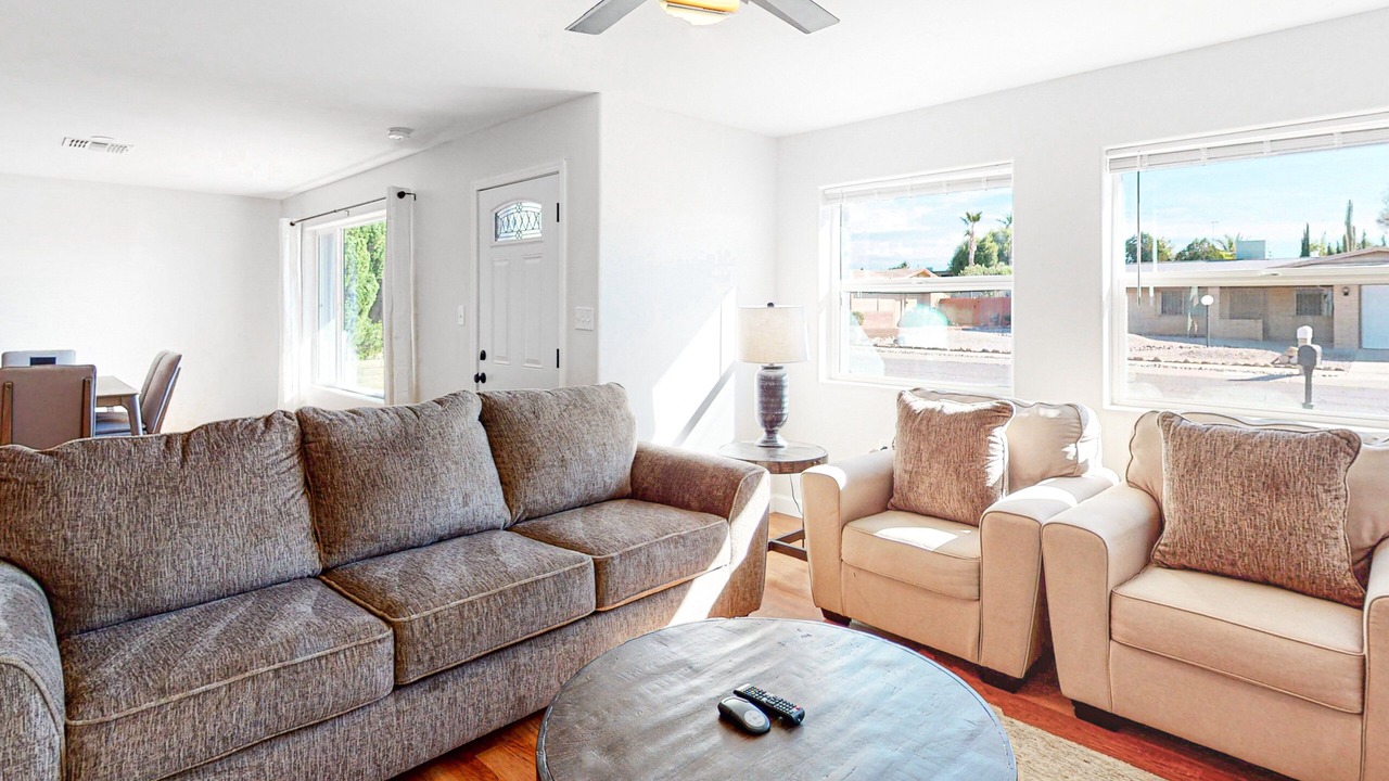 Photo of Livingroom in Tucson