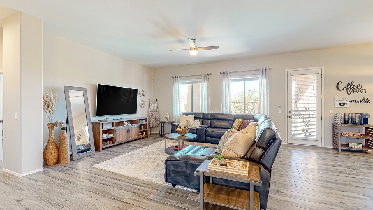 Photo of Livingroom in Tucson Mountain Sanctuary