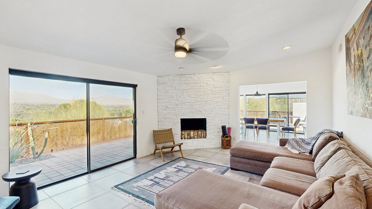 Photo of Livingroom in Hidden Valley