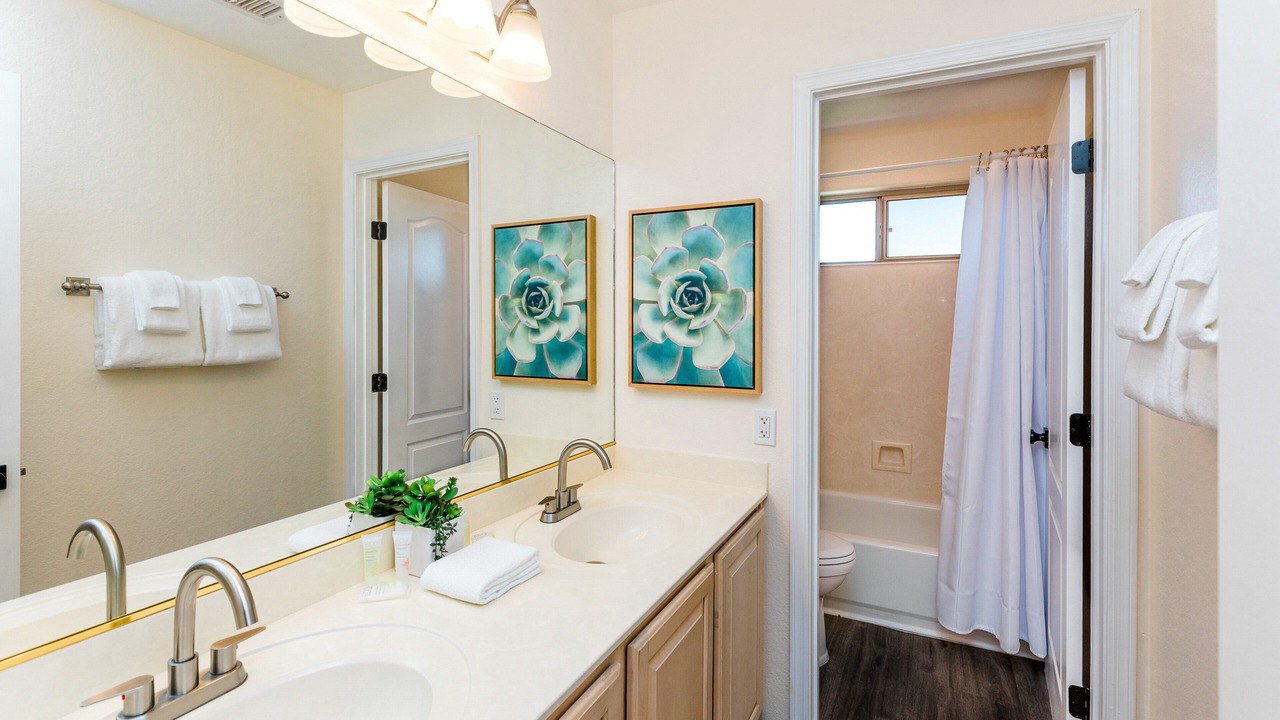 Photo of Bathroom in Canada Ridge