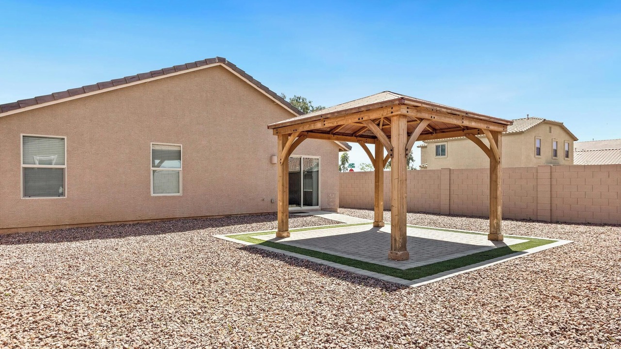Photo of Outdoor in Magma Ranch