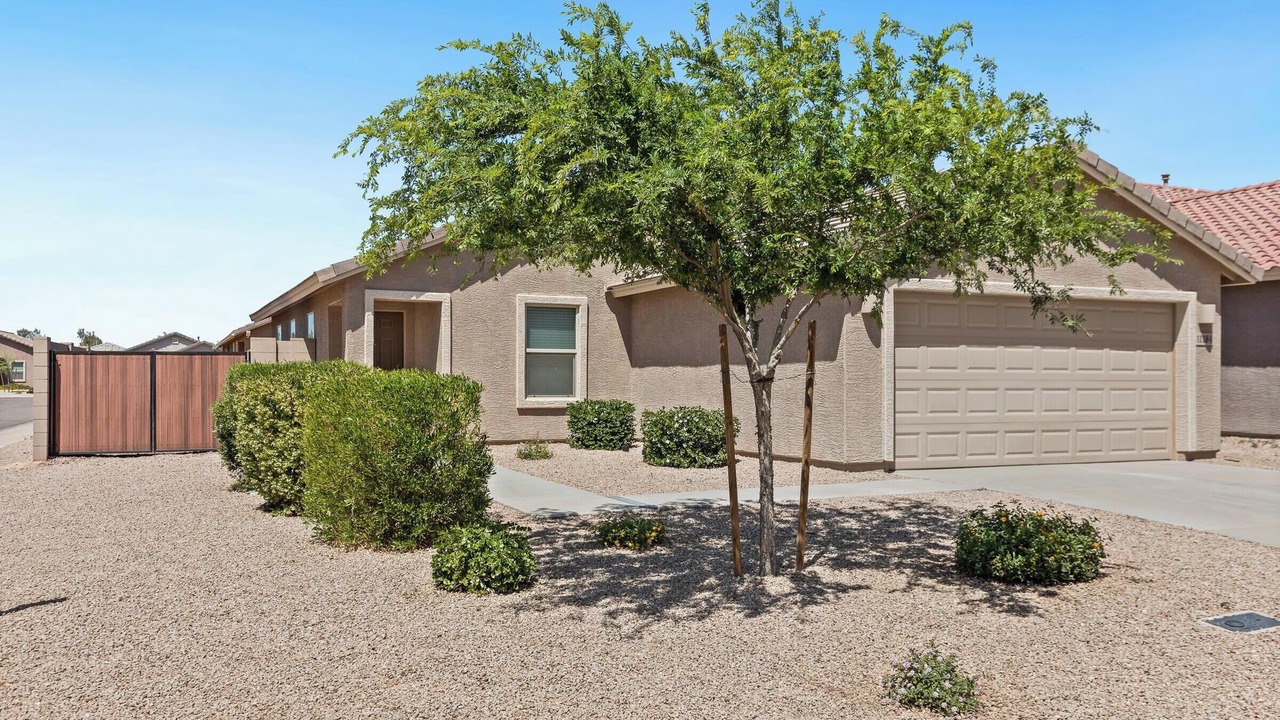Photo of Outdoor in Magma Ranch