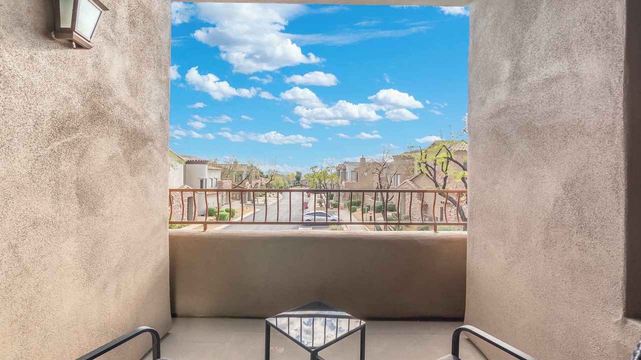 Photo of Patio Balcony in Talon Retreat