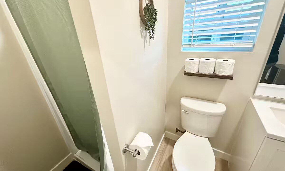 Photo of Bathroom in Melrose Paradise