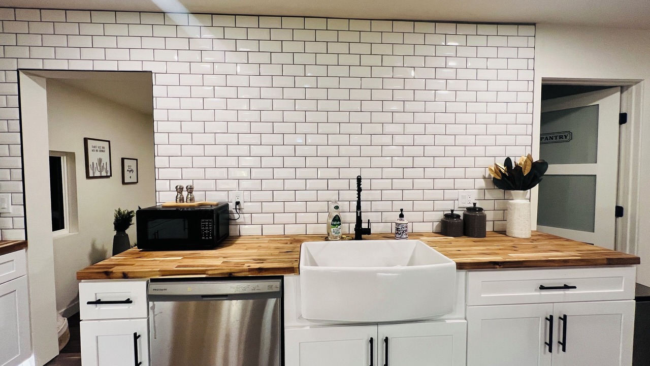 Photo of Kitchen in Cottonwood