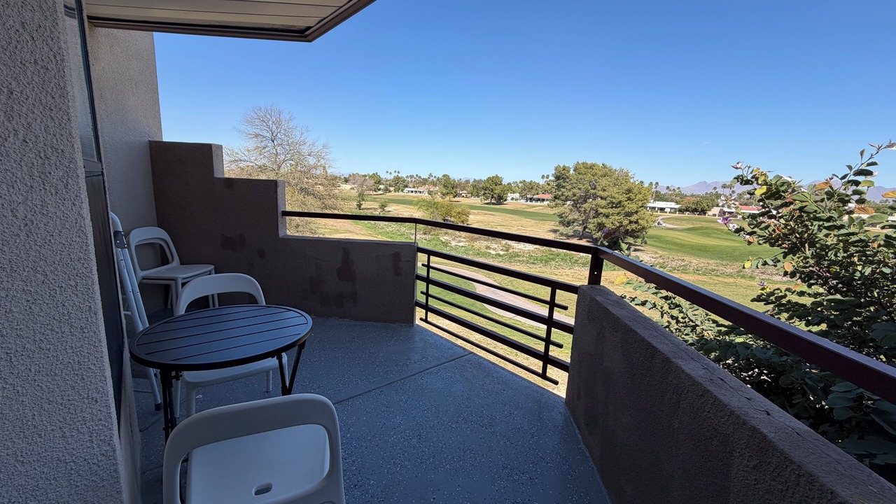 Photo of Outdoor in Paradise Valley Village