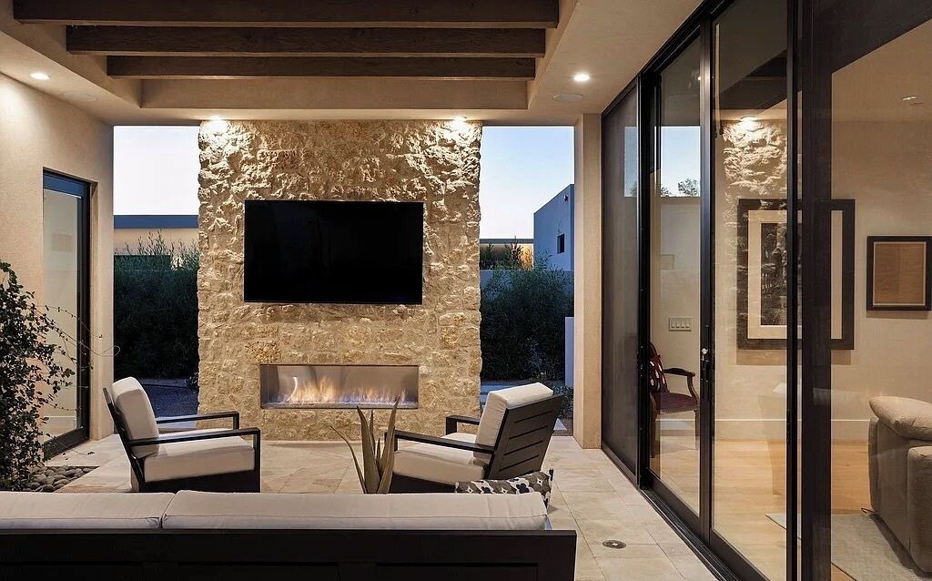 Photo of Livingroom in Central Scottsdale