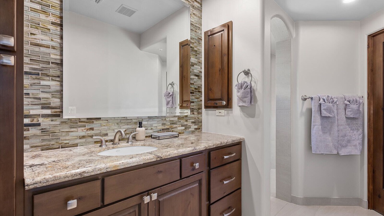 Photo of Bathroom in Troon North