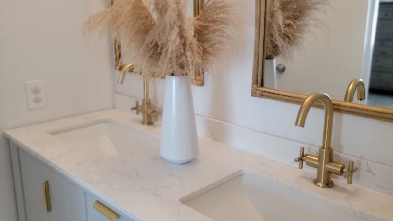 Photo of Bathroom in Hillside Homes