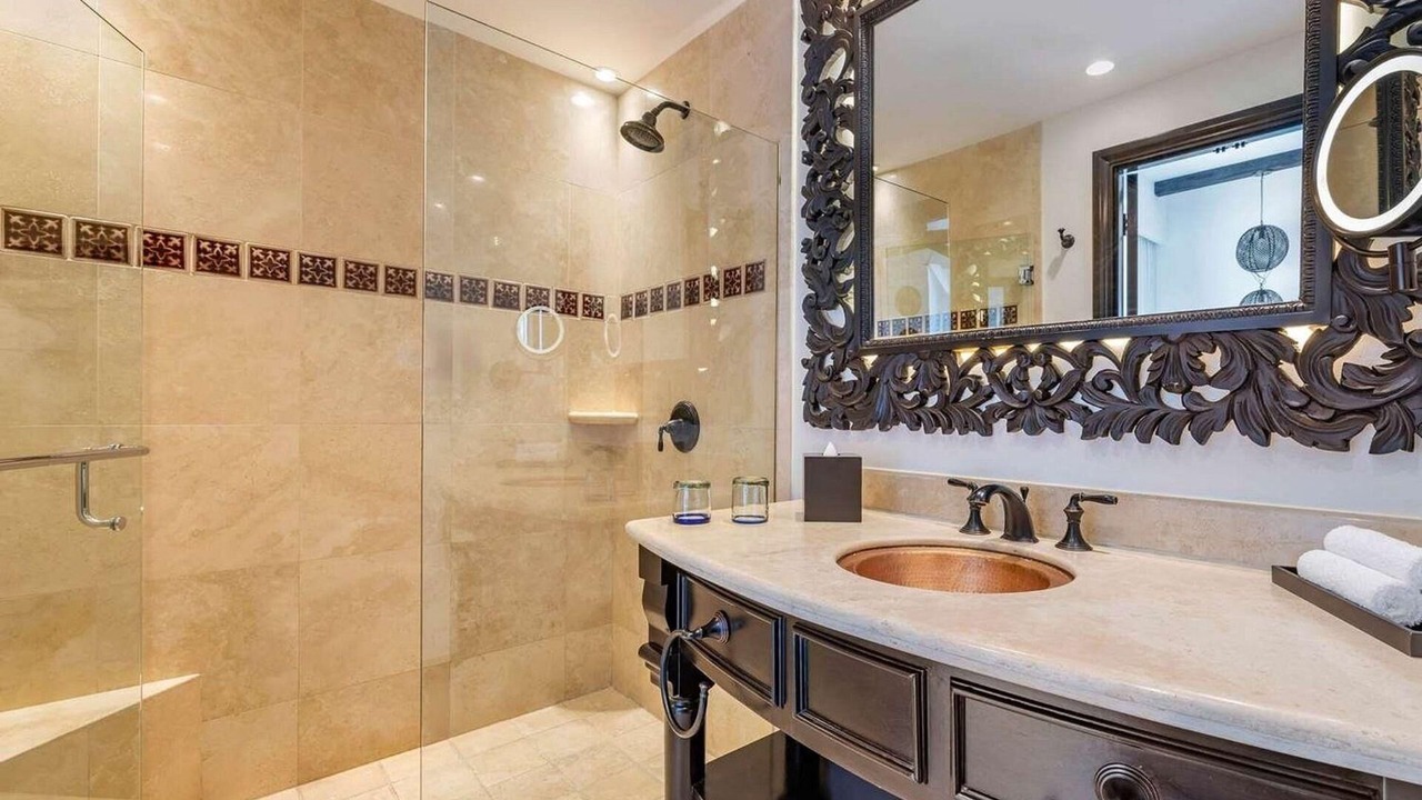 Photo of Bathroom in Zona Hotelera