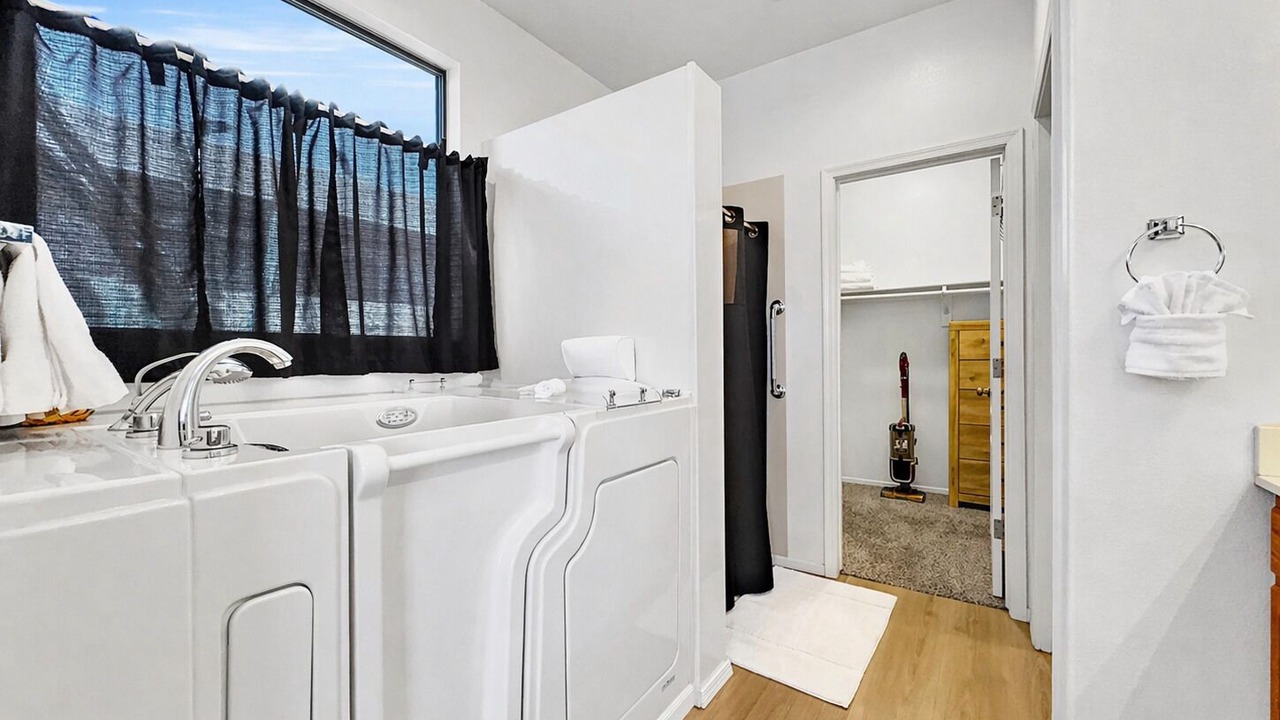 Photo of Bathroom in Gold Canyon