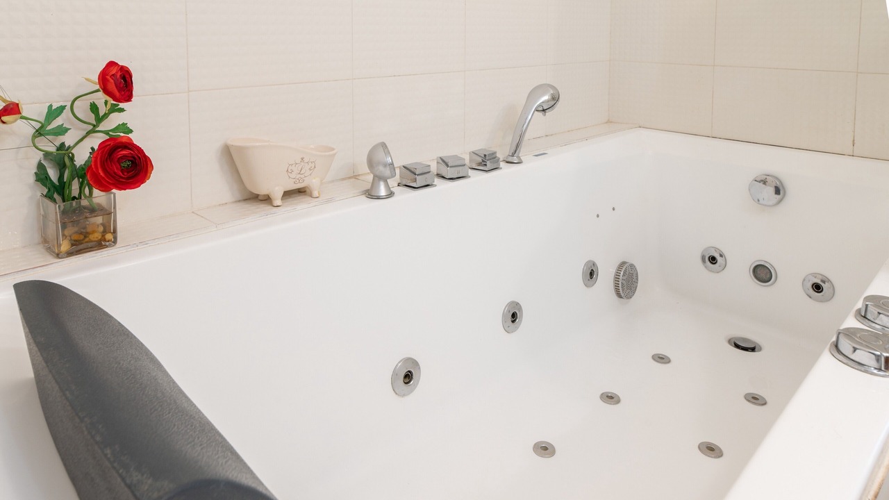 Photo of Bathroom in Oletta