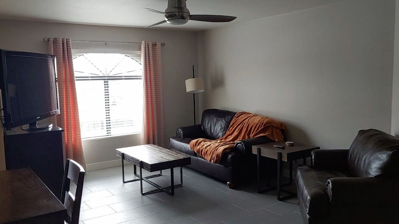 Photo of Livingroom in Sunrise Canyon