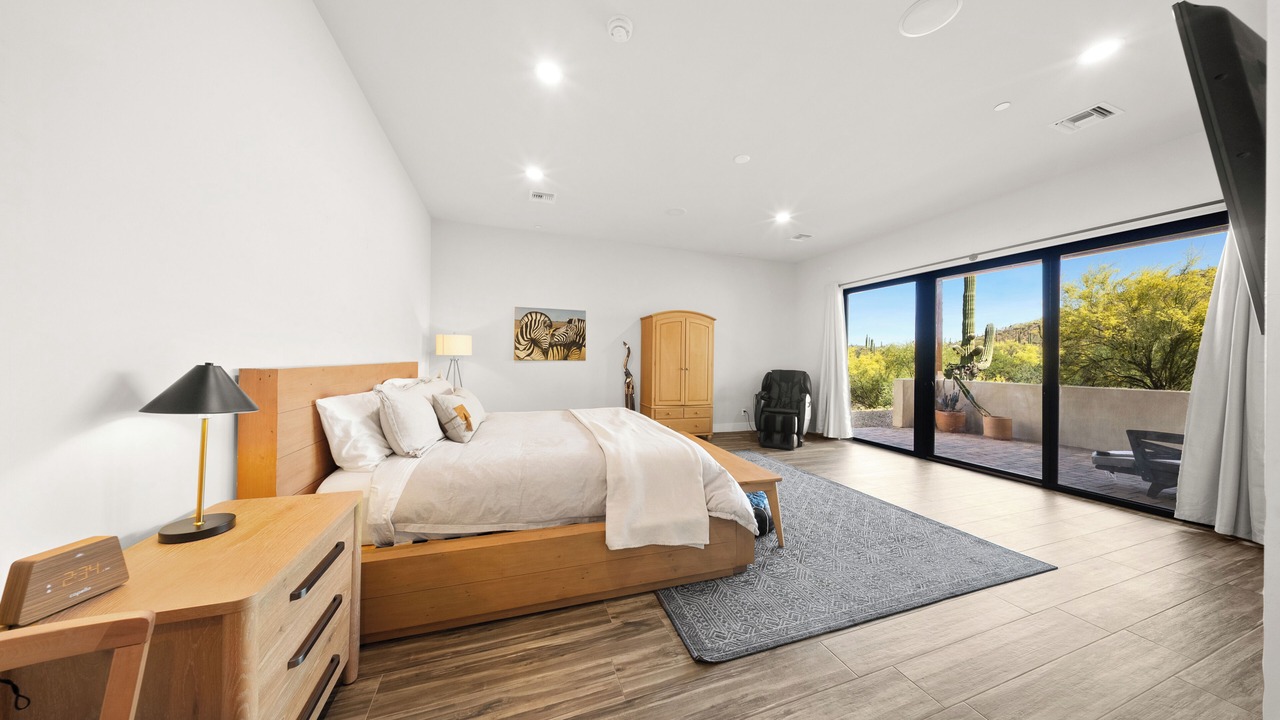 Photo of Bedroom in Cave Creek