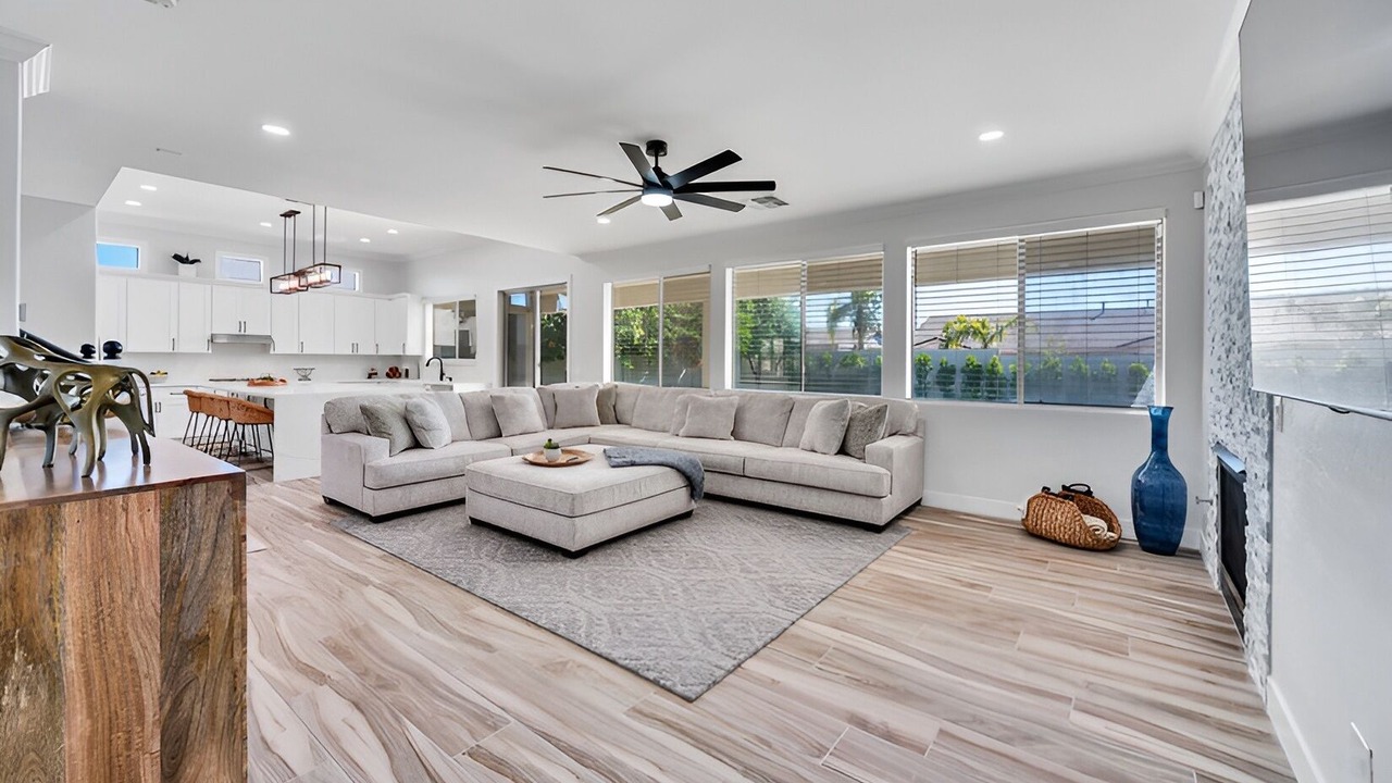 Photo of Livingroom in Bell West Ranch