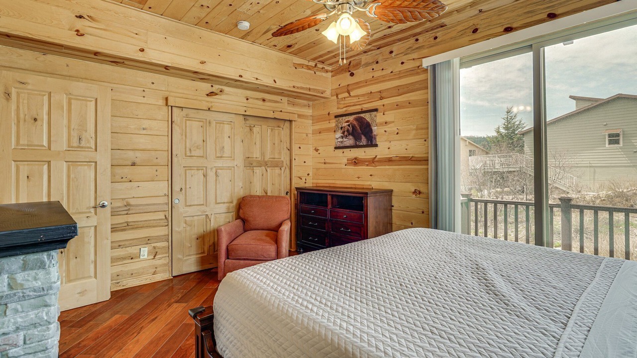 Photo of Bedroom in Summerhaven