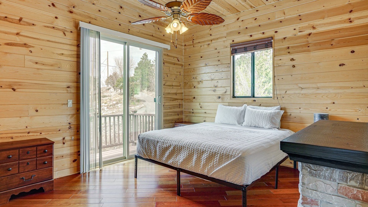 Photo of Bedroom in Summerhaven