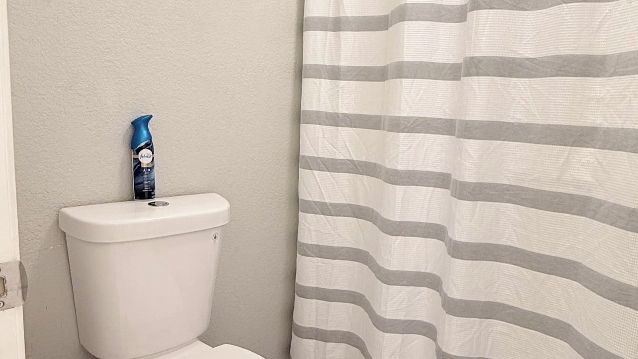 Photo of Bathroom in Sunridge Estates