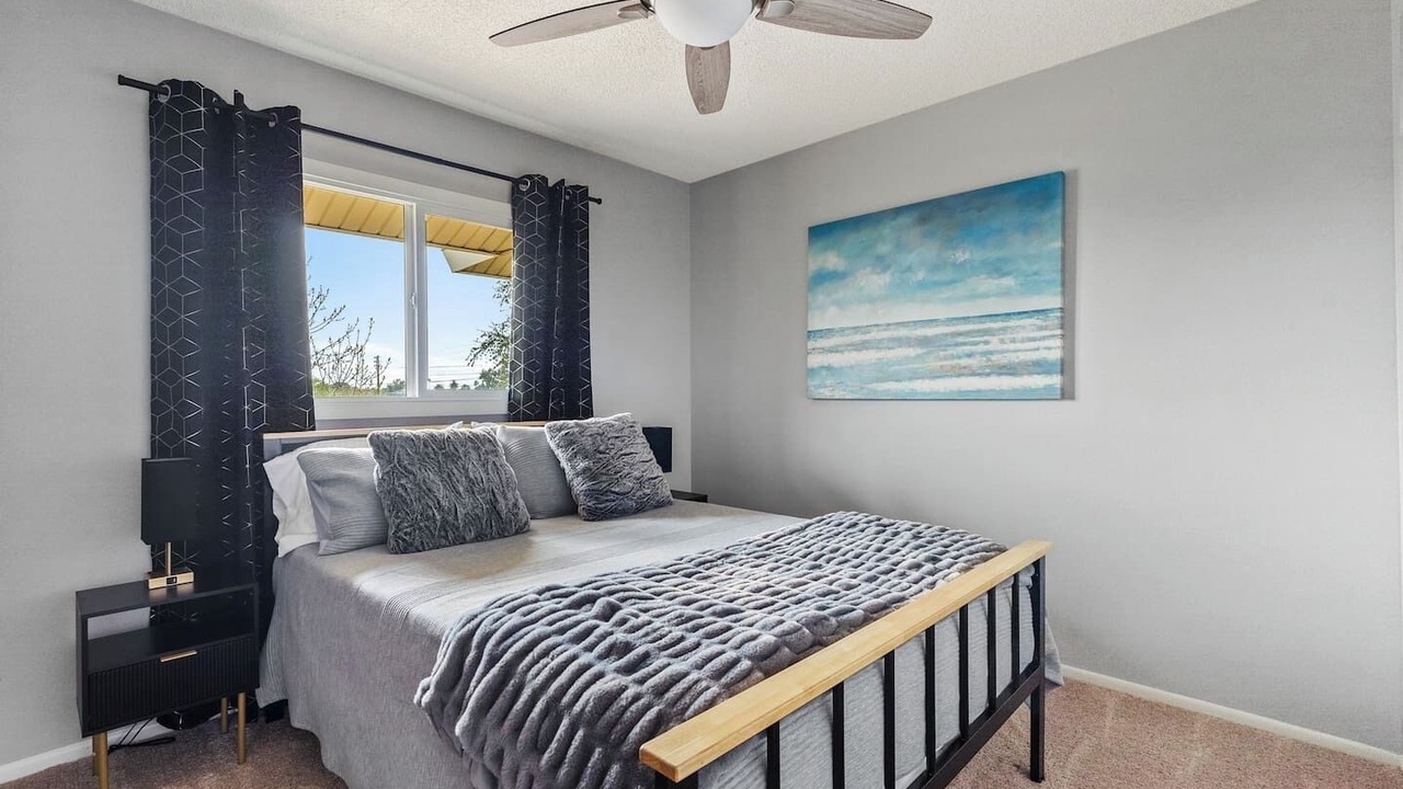 Photo of Bedroom in Midtown