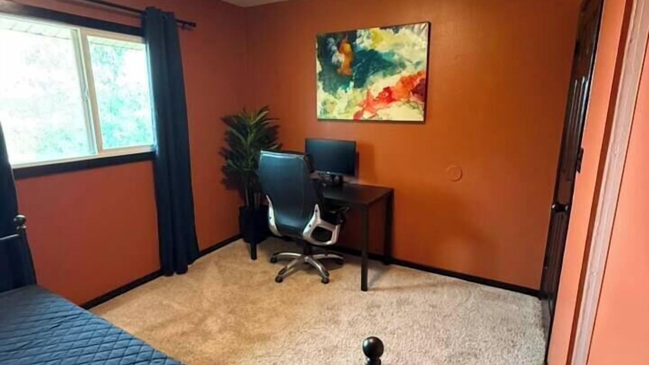 Photo of Bedroom in Midtown