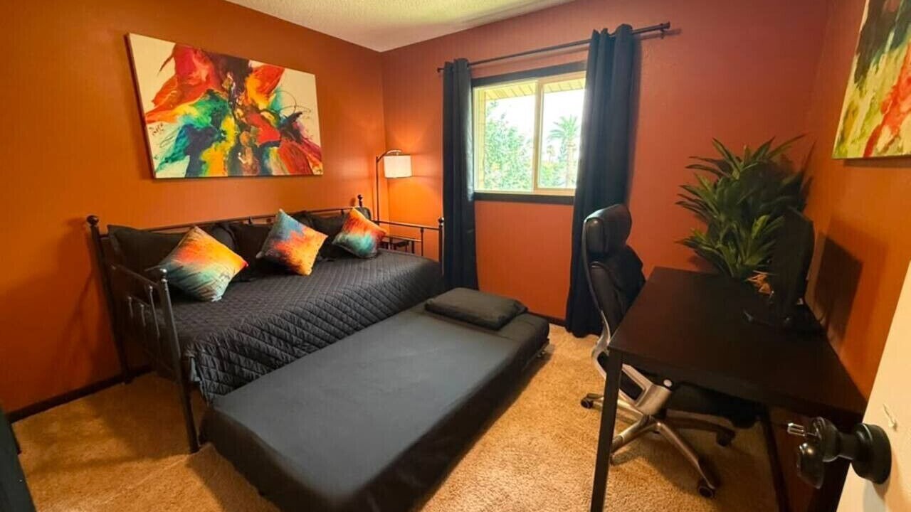 Photo of Bedroom in Midtown