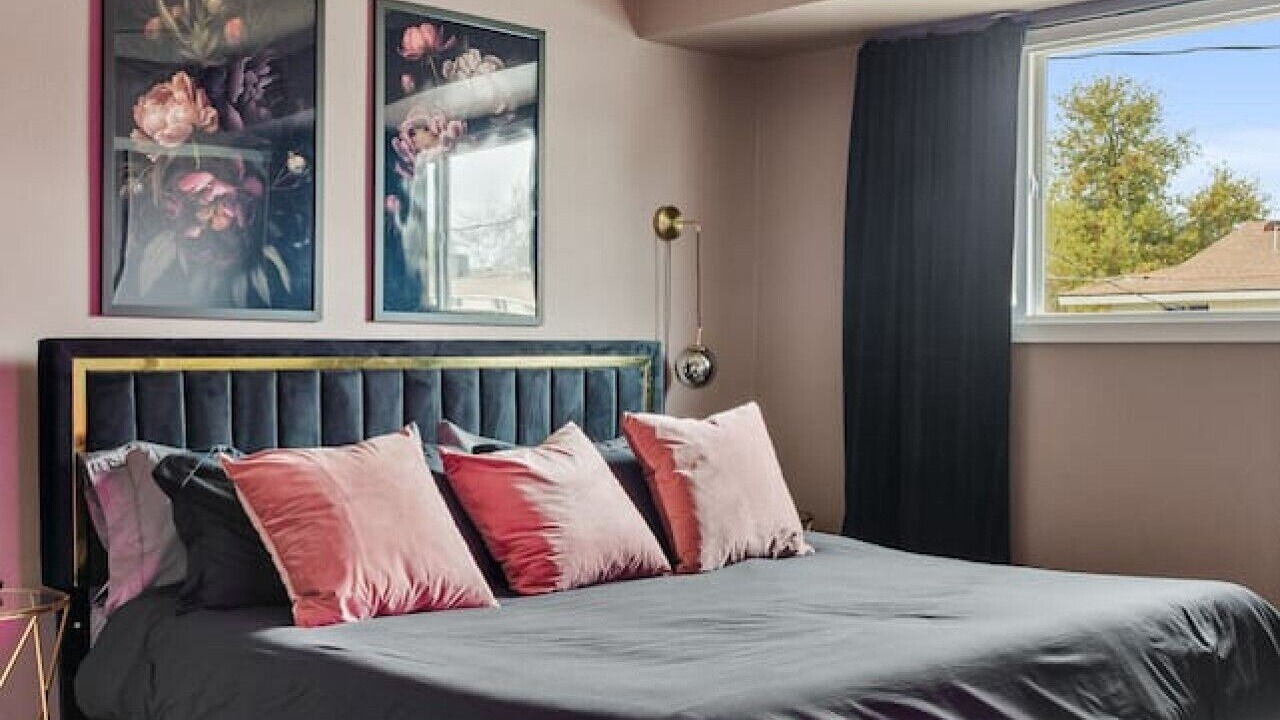 Photo of Bedroom in Midtown
