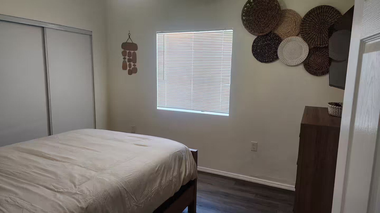 Photo of Bedroom in Broadmoor-Broadway