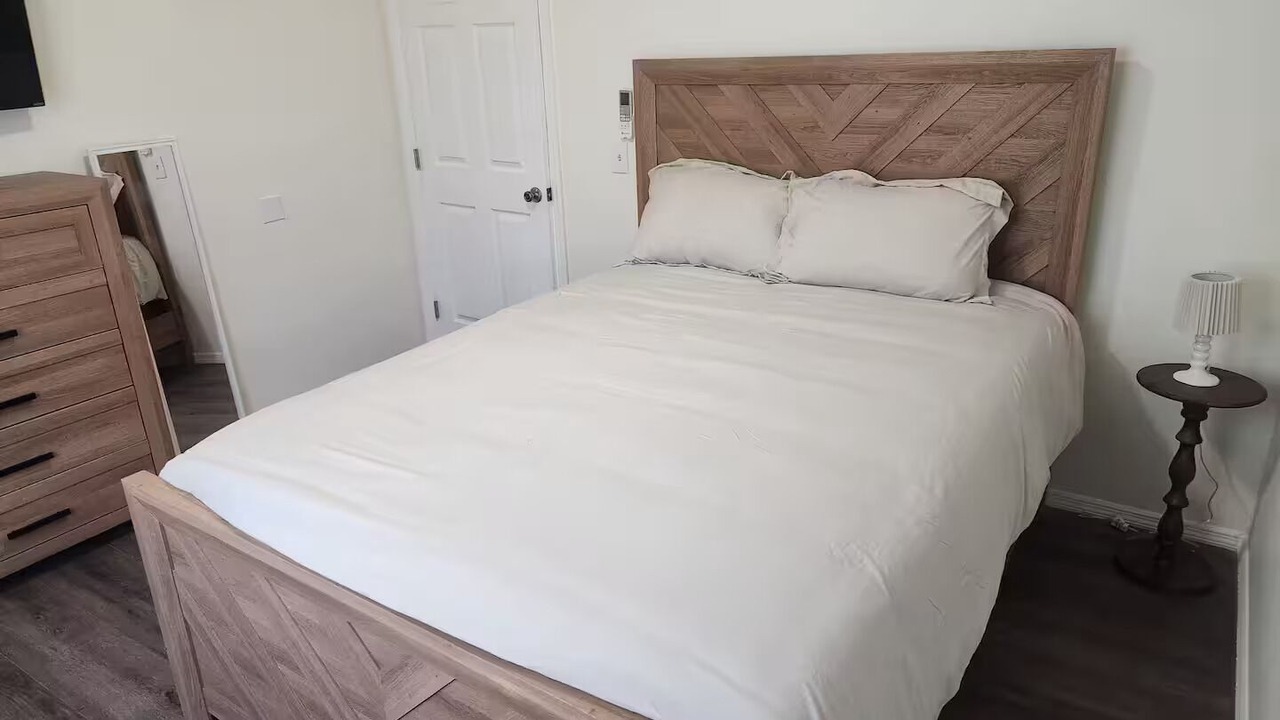Photo of Bedroom in Broadmoor-Broadway