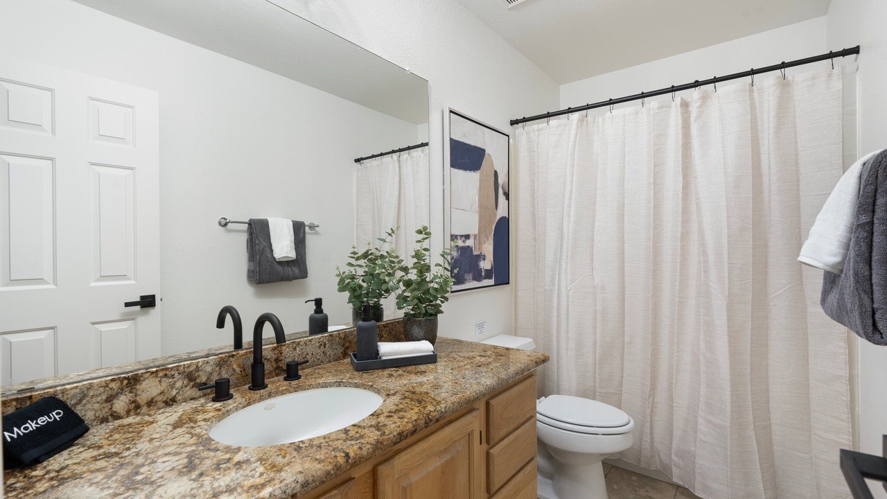 Photo of Bathroom in Arrowhead Lakes