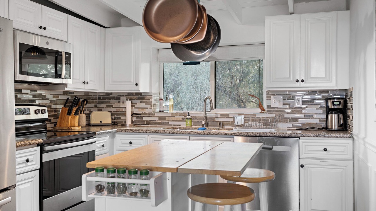 Photo of Kitchen in Wonder Valley