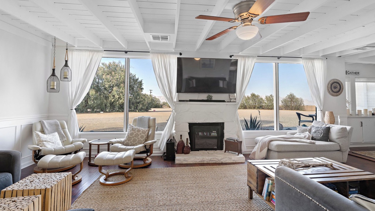 Photo of Livingroom in Wonder Valley